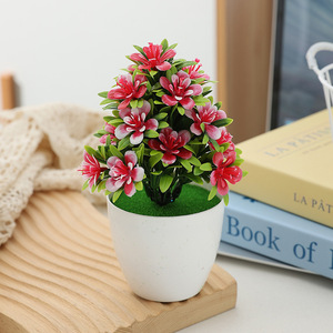 Ornamento da Tavolo per Interni Fatto a Mano, Fiore Artificiale <span class=keywords><strong>di</strong></span> Pruno a Cinque Foglie in Vaso, Pianta in Plastica Moderna - Product Image 6