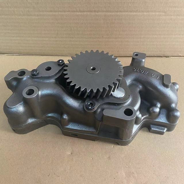 R924 D924  Oil Pump 9889094A  for Liebherr Engine Spare Parts