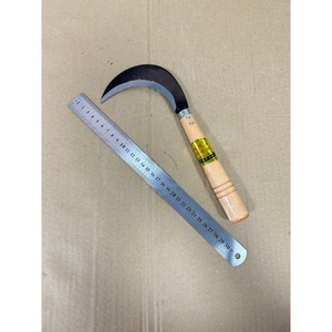 Falce in acciaio al carbonio con lama affilata per tagliare cipollotti, falciare erba e foglie di tè, attrezzo agricolo in legno per giardinaggio - Product Image 4