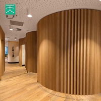 TianGe 2400*600mm Mdf acoustique en bois courbé latte cannelé bois Akupanel Flexible fendu panneau mural pour la maison