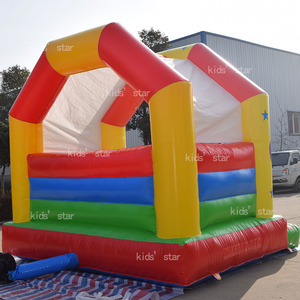 Château gonflable compact pas cher pour fêtes, en PVC écologique, capacité 480 kg, pour 3 à 12 enfants, 3m x 4m x 3m - Product Image 6