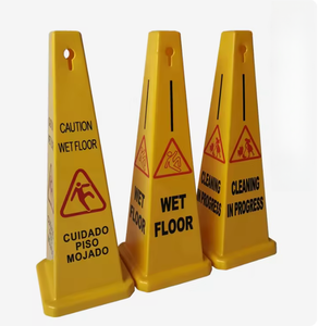 4-seitig bedruckbarer gelber Kunststoff-Warnkegel, quadratisch, rutschgefahrwarnung, Warnschild, nasser Boden, Vorsichtskon, Warnkegel - Product Image 1
