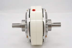Embrayage à poudre magnétique micro industriel <span class=keywords><strong>STEKI</strong></span> DC 24V - Product Image 2
