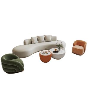 Canapé moderne 2025, design incurvé simple, résistant aux griffes de chat, en <span class=keywords><strong>cuir</strong></span> synthétique, personnalisable pour petit appartement, chambre à coucher - Product Image 1