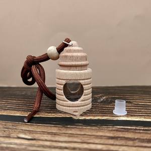 5ml vin baril en <span class=keywords><strong>forme</strong></span> de tour en <span class=keywords><strong>forme</strong></span> de voiture <span class=keywords><strong>parfum</strong></span> bouteille pendentif bois creux ensemble vide bouteille voiture pendentif - Product Image 2