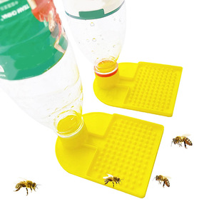 Bebedero de Agua Simple de Plástico para Abejas, Equipo de Apicultura para Evitar que las Abejas se Ahoguen, Nuevo, Conectado a Botellas de Agua Mineral - Product Image 6