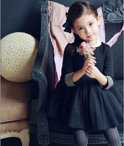 Vestido en Oferta para Niñas, Hermoso Vestido de Modelo con Mangas Cortas - Product Image 2