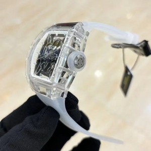 Reloj Mecánico de Lujo de Alta Gama con Tourbillon 3502, Caja Tonneau Transparente de Cristal de Alta Calidad de 42 mm, Esqueletizado e Impermeable - Product Image 3