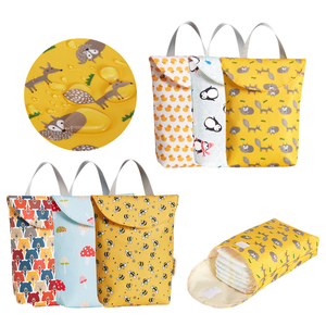 Venta caliente multifuncional bebé pañal bolsas reutilizables de pañal impermeable organizador portátil de gran capacidad <span class=keywords><strong>bolso</strong></span> de la momia venta al por mayor - Product Image 1