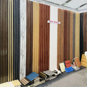 Échantillon Gratuit - Panneau Mural Cannelé en PVC WPC Écologique et Étanche pour Décoration Intérieure - Revêtement Mural Interlockable - Product Image 1