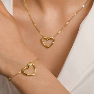 TZ045 collar de acero inoxidable cadena pulsera conjunto de joyería hueco Corazón de melocotón Cadena de clavícula nicho moda Simple dulce regalo - Product Image 2