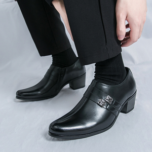 <span class=keywords><strong>Scarpe</strong></span> Eleganti <span class=keywords><strong>da</strong></span> <span class=keywords><strong>Uomo</strong></span> in PU Slip-on Oxford Traspiranti Classiche Retrò <span class=keywords><strong>con</strong></span> Tacco Alto e Punta Affusolata per Matrimoni e Feste - Product Image 3