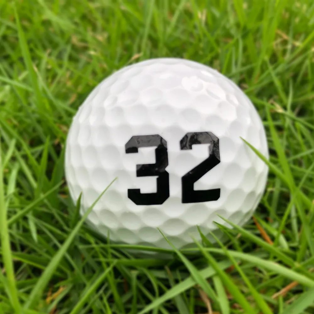 Wholesale Price Golf Balls Strong Elasticity Good Body Feeling Rubber Golf Ball