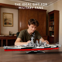 12GO98008 Maquette de porte-avions de la Seconde Guerre mondiale en blocs de construction en plastique à petites particules, 800+ pièces, alimenté par piles, pour tous les âges