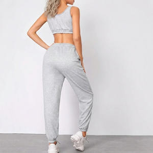 Conjunto Casual de 2 Piezas para Mujer, Ropa Deportiva para Yoga, <span class=keywords><strong>Gimnasio</strong></span> y Fitness, Top Corto de Algodón y Pantalones Jogger - Product Image 3