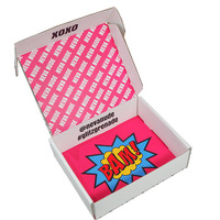 Boîtes d'expédition en carton ondulé personnalisées pour Noël, vente en gros, boîte cadeau écologique imprimée avec insert en carton gaufré