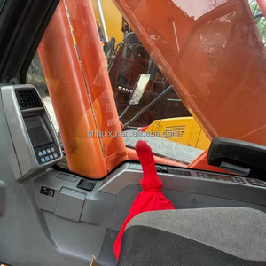 Excavateur Doosan DX300LC d'occasion 30 tonnes Corée d'origine hydraulique sur chenilles Machines de construction d'occasion à vendre - Product Image 6