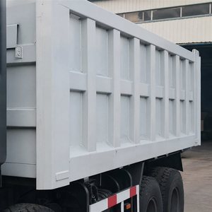 Nuovissimo <span class=keywords><strong>Camion</strong></span> Ribaltabile Sinotruck HOWO TX 6X4 a 10 Ruote, Alimentato a Carburante, <span class=keywords><strong>440</strong></span> Cavalli - Product Image 4