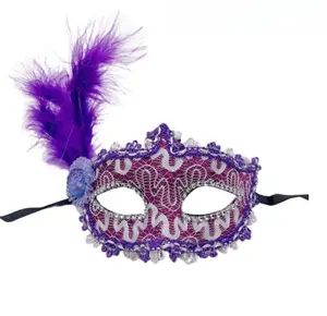 Großhandel Halloween Feiertag Ball Maske Tarnung Party Maske mit Federn