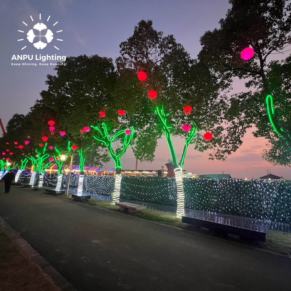 Outdoor IP65 RGB Garden Palm Tree Light Waterproof Artificial Lighted Trees for Landscaping Tunnel Lights