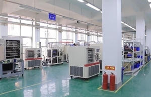 เครื่องทำแห้งแบบแช่แข็งสำหรับทดลองในห้องปฏิบัติการทางชีวเภสัชศาสตร์สำหรับอุปกรณ์ในห้องปฏิบัติการ - Product Image 6