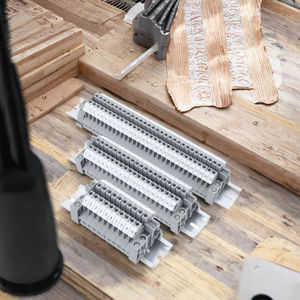 Bloc de bornes à vis pour rail DIN Ashan UK2.5B, en laiton combiné, 50A, 11-20 AWG, connecteurs enfichables série UK - Product Image 3