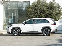 Nouvelle Toyota RAV4 2026 – SUV Compact Hybride 2.0L Traction Avant Édition Luxe – Véhicule Familial le Plus Vendu