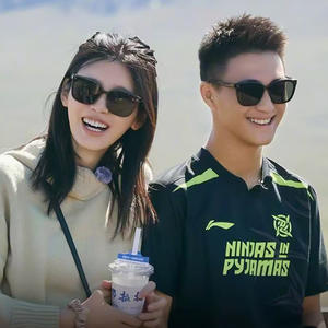 Gafas de sol Gm unisex con montura de PC, negras, polarizadas, protección UV400 para conductores y uso al aire libre - Product Image 2