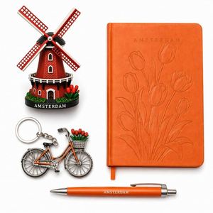 Set de Regalo de Recuerdos Turísticos de Moscú: Cuaderno, Llavero y Bolígrafo de Matryoshka, Diseño Personalizado, Recuerdo de Viaje Ruso - Product Image 4