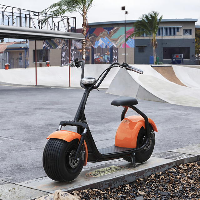 British-style, High-temperature-protected Electric Scooter with Fat Tire and a Golf-style Design, Made in China Electric Scooter