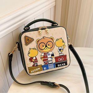 Sac à main tendance et mignon en forme d'ours, résistant à l'usure, pour les trajets quotidiens, sac à bandoulière décontracté et abordable, S-8216 - Product Image 2