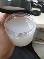 Vaseline de qualité cosmétique pour les soins de la peau