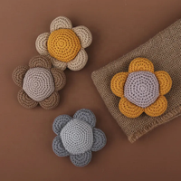 Fait à la main 100% coton doux Crochet marguerite fleur bébé en peluche poupée jouet anneau de dentition sucette avec PP coton remplissage nouvelle conception