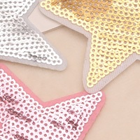 En gros, patchs thermocollants en sequins étoiles à cinq branches colorées de 7,5*7,8 cm pour vêtements et sacs