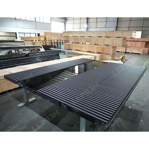 Portes <span class=keywords><strong>de</strong></span> <span class=keywords><strong>garage</strong></span> sectionnelles modernes <span class=keywords><strong>à</strong></span> double battant en bois, <span class=keywords><strong>à</strong></span> montage encastré, intelligentes et <span class=keywords><strong>à</strong></span> commande automatique pour les maisons - Product Image 3