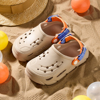 Chaussures de jardin d'été pour garçons et filles, tongs unisexes légères, chaussures de plage et de piscine pour enfants, chaussures de jeu d'été en plein air