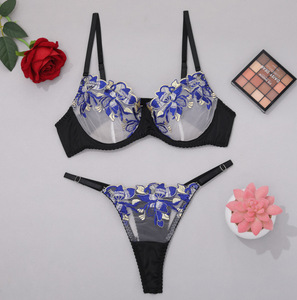 Nouvel ensemble de lingerie sexy pour femme, broderie en maille tendance, grande fleur, lingerie amusante, ensemble deux pièces - Product Image 5