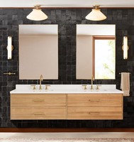 Meuble-lavabo mural de salle de bain de luxe moderne en bois massif, résistant à l'eau et écologique, avec double vasque et miroir intelligent ; Design personnalisable