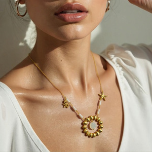 Collar de Estrella Serie Océano, Aleación de Zinc, Chapado en Oro de 18K, Cadena para Clavícula, Joyería de Fiesta, Diseño Versátil y Moderno - Product Image 1