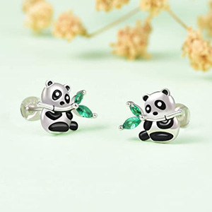 Orecchini a perno a forma di panda carino per donna, neri e bianchi, a forma di animale, accessori per l'orecchio da indossare tutti i giorni - Product Image 3