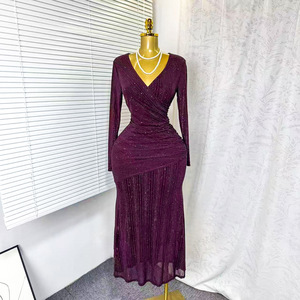 ชุดเดรสมิดิคอวีประดับกลิตเตอร์สำหรับผู้หญิง - เสื้อผ้าผู้หญิงแขนยาวรัดรูปทรงเข้ารูป เสื้อผ้าผู้หญิง ชุดเดรสแฟชั่น - Product Image 1