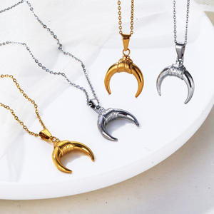 18k liontin klakson bulan sabit wanita, perhiasan minimalis berlapis emas cantik liontin setengah bulan untuk wanita bahan baja tahan karat - Product Image 3