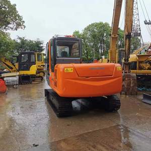 Escavatore Cingolato Mini Usato Originale Giapponese Hitachi ZX60 da 6 Tonnellate con Motore Isuzu, Poche Ore di Lavoro, Piccolo Escavatore Idraulico per Fattoria/Costruzioni - Product Image 4