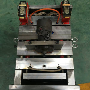 Dévisser le moule de couvercle en plastique d'injection par le moteur hydraulique - Product Image 5