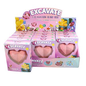 Gemme d'excavation archéologique bricolage fossile de trésor fouillé à la main garçons et filles coeur de pêche boîte aveugle jouets éducatifs faits à la main - Product Image 1