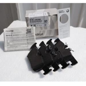 Plaquettes de frein de voiture automatique pour <span class=keywords><strong>BMW</strong></span> Mini 1/2' Série F45 F48 X1 <span class=keywords><strong>X2</strong></span> Jeu de plaquettes de frein OE 34216860403 34206885547 34216859917 - Product Image 1