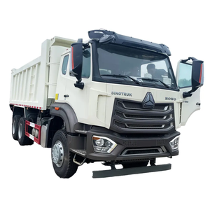 Camión Volquete HOWO Nuevo 6X4 de 12 Ruedas, Diésel Euro 2, Capacidad de Carga de 40 Toneladas, Volante a la Izquierda, Trasero, para el Segmento de Camiones Pesados - Product Image 1