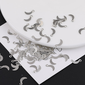 Dijes de Estrella Hueca de Aleación de Zinc de 10 mm, Accesorios de Joyería DIY, Dijes Colgantes de Moda Unisex - Product Image 2