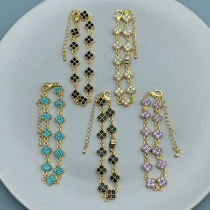 Braccialetto Quadrifoglio all'Ingrosso per Donne, Bracciale con Charm in Cristallo e Strass - Product Image 5