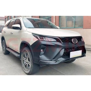NOUVEAUTÉ KIT CARROSSERIE AVANT ET ARRIÈRE AMÉLIORÉ POUR FORTUNER 2021 - Product Image 5